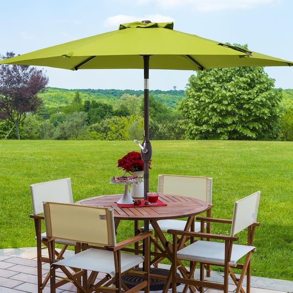 grand patio 7.5 ft uv protective outdoor market umbrella green Formosa Covers 7.5ft aluminum crank & tilt color Hunter Keep yourself and your family protected and comfortable under this market umbrella that features a reliable crank opening for easy use Best Choice Products 7.5ft Heavy-Duty