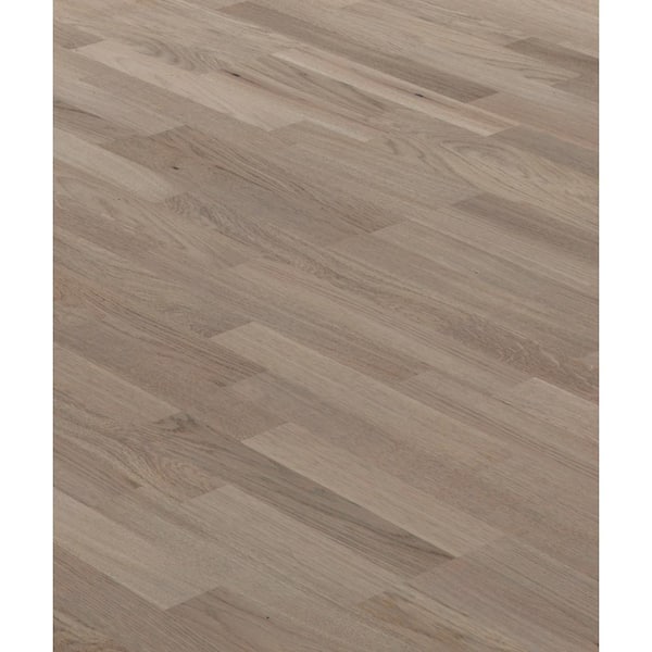 Baltic Wood Smokey Engineered European Oak 1/2 in. T x 7.2 in. W Wire Brushed Engineered Hardwood Flooring (38.6 sqft/case)