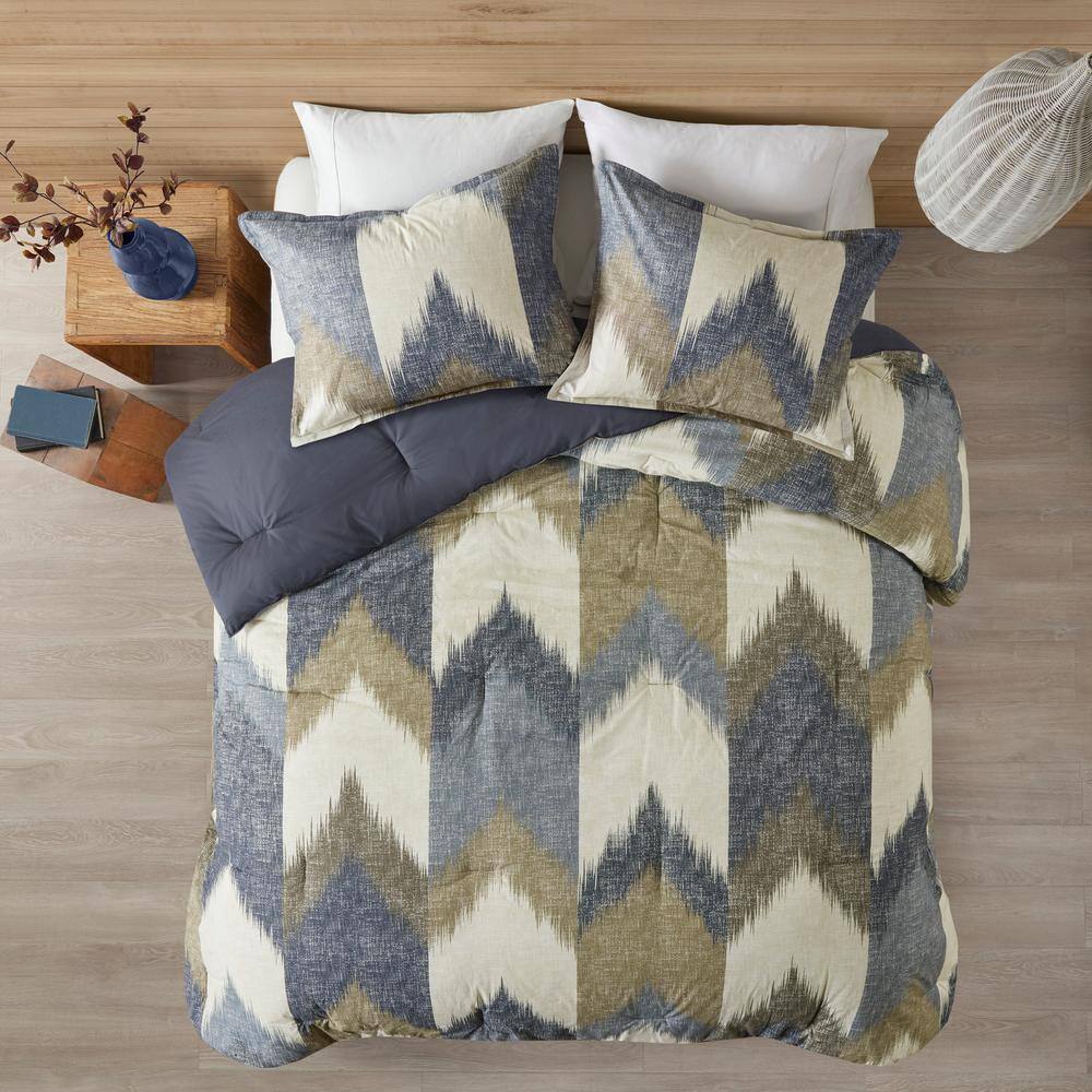 Full Navy Cotton Reversible Comforter Set with Graphic Detail