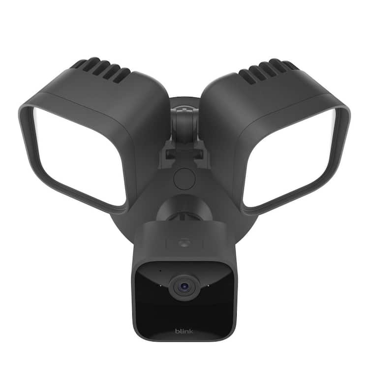 Blink Wired Floodlight Camera - Smart Security Camera, 2600-Lumens, HD Works with Alexa - 1 Camera (Black)