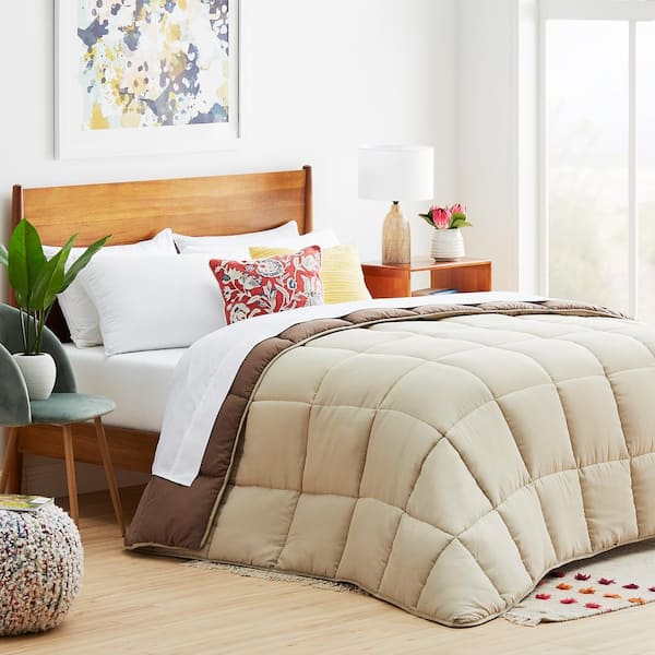 Linenspa Reversible Sand/Mocha Down Alternative Twin Quilted Comforter