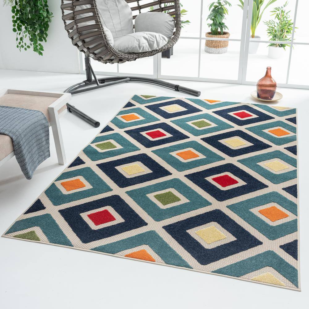 Reversible Blue Geometric Synthetic 2'x3' Easy-Care Outdoor Rug