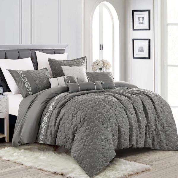 Shatex 7-Piece Gray Waved Polyester Queen Bedding Comforter Set