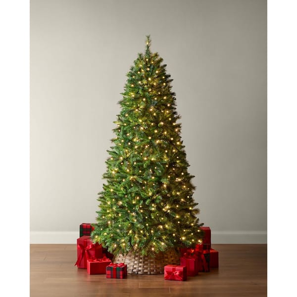 7.5 ft Summit Twinkling Pine LED Pre-Lit Tree T12
