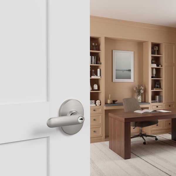 Schlage Davlin Satin Nickel Keyed Entry Door Lever with Remsen
