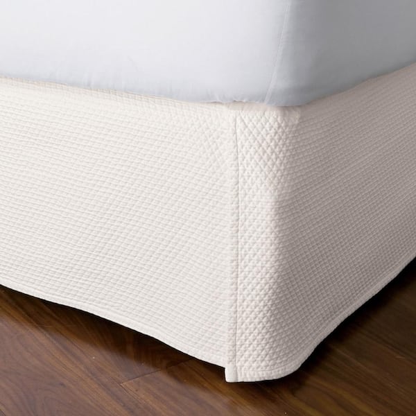 The Company Store Madelyn Matelasse 18 in. Ivory Cotton Queen Bed Skirt ...