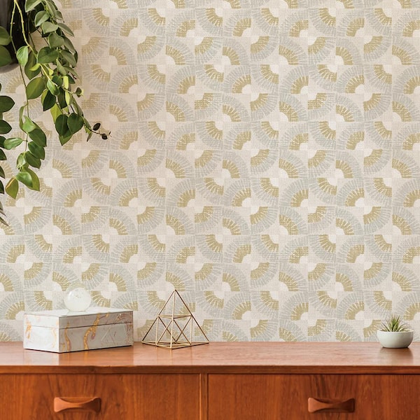 Brunschwig & Fils Marindol Ii Canary Wallpaper | DecoratorsBest