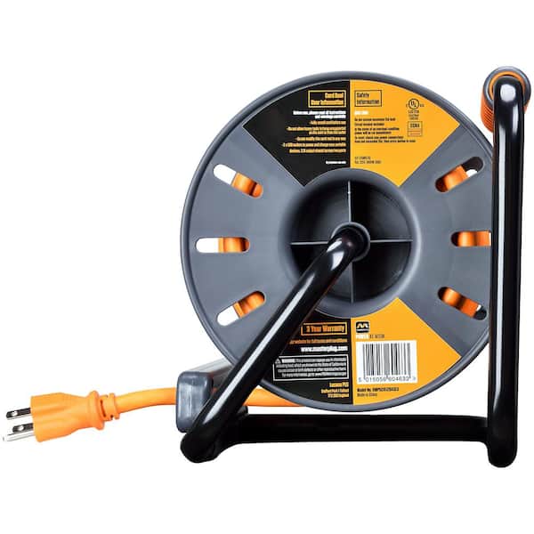 Masterplug 50 ft. 15 Amp 12 AWG Medium Open Reel with USB Charging and  4-Sockets OMP501512G4SLU - The Home Depot