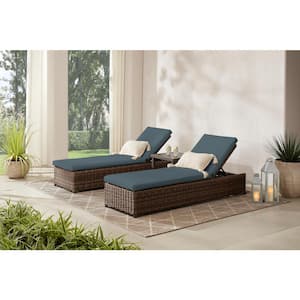 Fernlake Taupe Wicker Outdoor Patio Chaise Lounge with Sunbrella Denim Blue Cushions