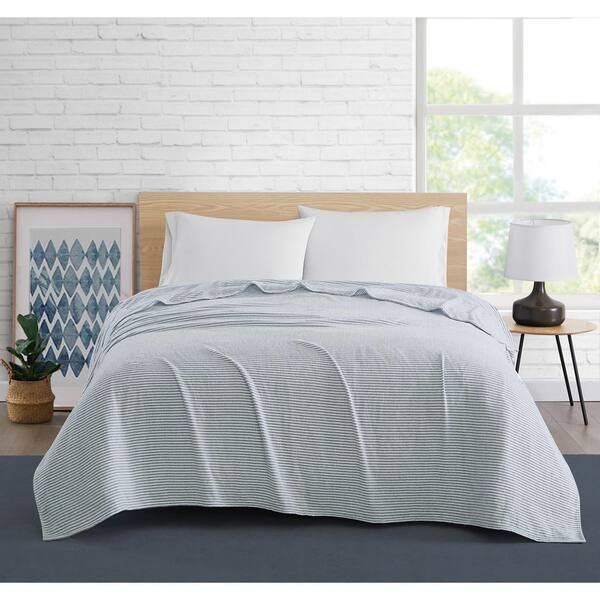 Brooklyn Loom Striped Chenille White/Blue Twin/Twin XL Polyester Blanket