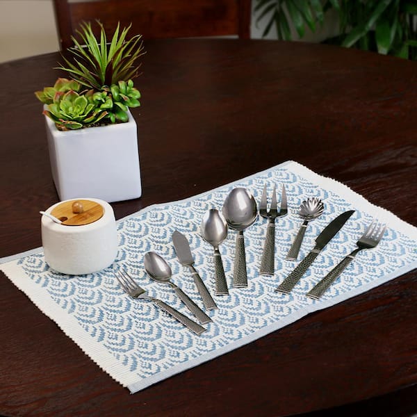 Home And Tower  Evangeline Matte Flatware Set 24-Piece