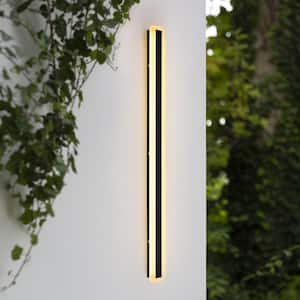 Hannah 23.6 in. Modern Linear Acrylic IP65 Waterproof Hardwired Black Outdoor Barn Wall Sconce Light, Integrated LED