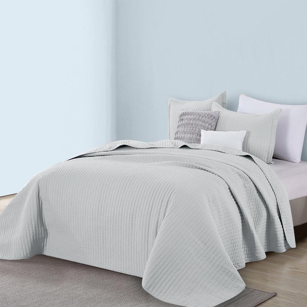 FRESHFOLDS Light Gray Twin Premium Solid 2-Piece Microfiber Quilt Set ...