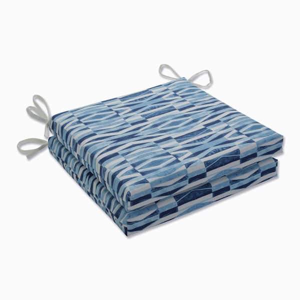 Pillow Perfect Geometric 20 in. x 20 in. Outdoor Dining Chair Cushion in Blue/Off-White (Set of 2)