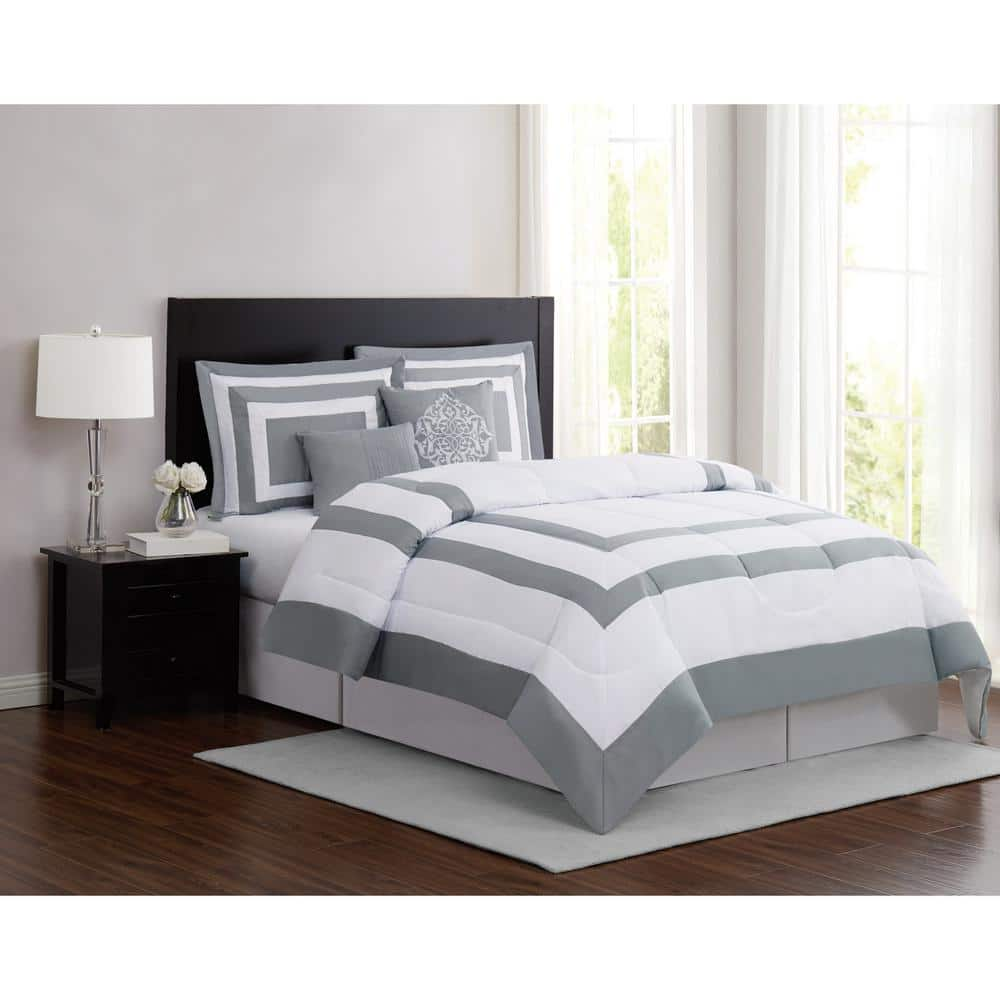 https://images.thdstatic.com/productImages/94665bde-9b05-4b93-b1a1-f6f07bf88466/svn/london-fog-bedding-sets-cs3723gwq5-1300-64_1000.jpg