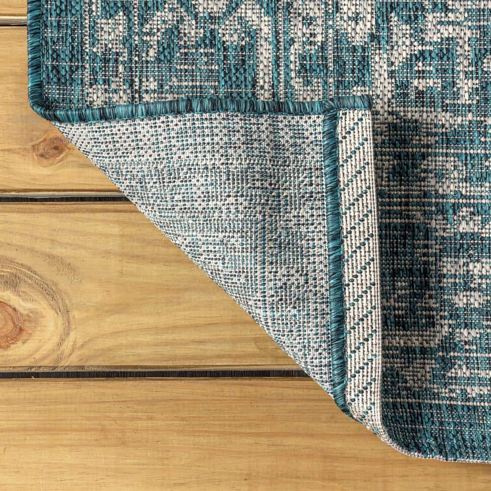 Teal and Gray Synthetic Medallion 8' x 10' Area Rug