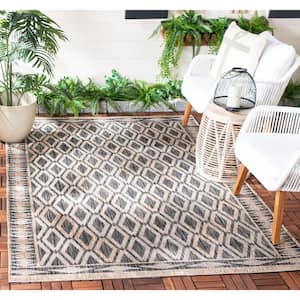 Courtyard Black/Natural 7 ft. x 7 ft. Square Border Indoor/Outdoor Patio  Area Rug