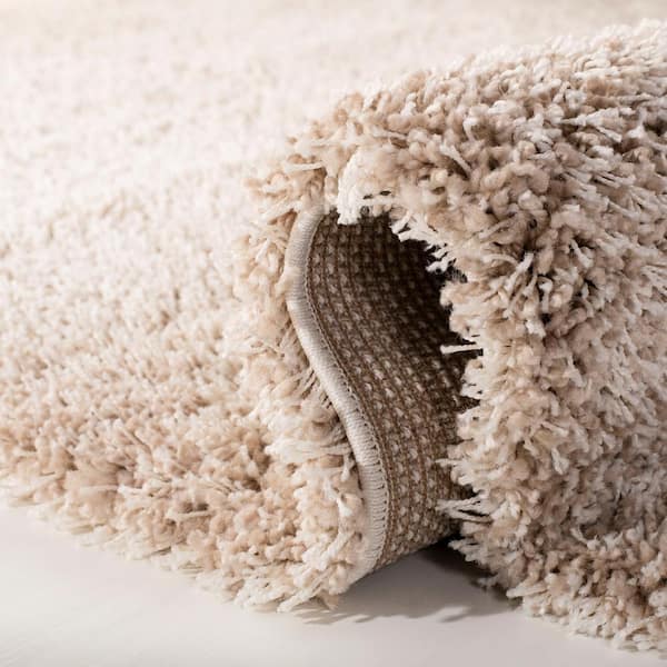 SAFAVIEH Berber Shag Collection Area Rug - 5'5" X 7'7", Beige & Grey, Dots Design