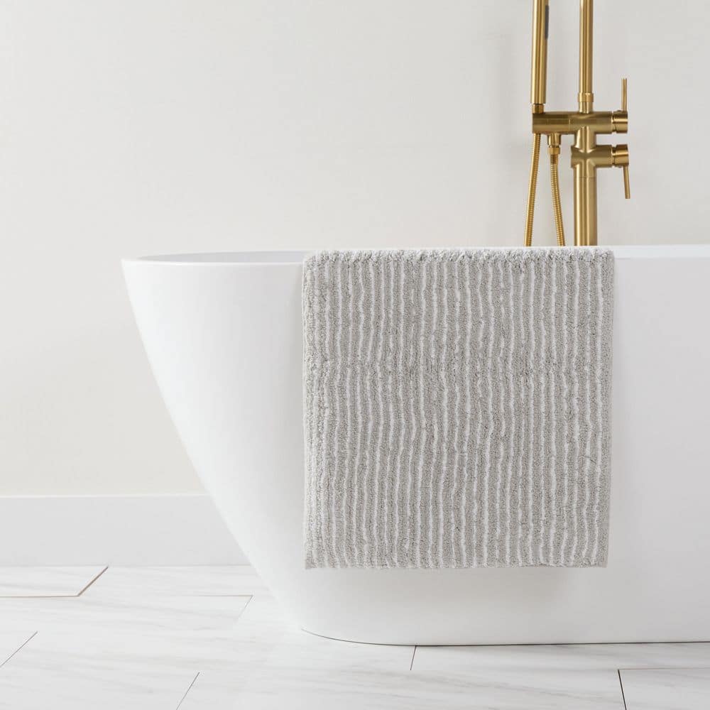 Becky Cameron 21 in. x 34 in. Light Gray Pinstripe 100% Cotton Bath Mat ...