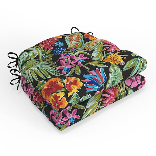 Pillow Perfect Tropic Floral 17.5 in W x 4 in H Square Outdoor Tufted Wicker Seat Cushion /w Ties 2-Count in Island Black