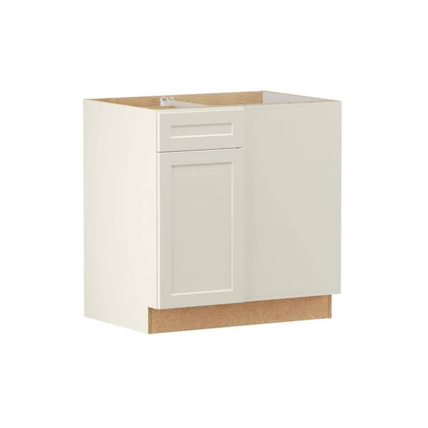 Designer Series Melvern 33 in. W x 24 in. D x 34.5 in. H Assembled Shaker Right Blind Corner Base Cabinet in Cloud