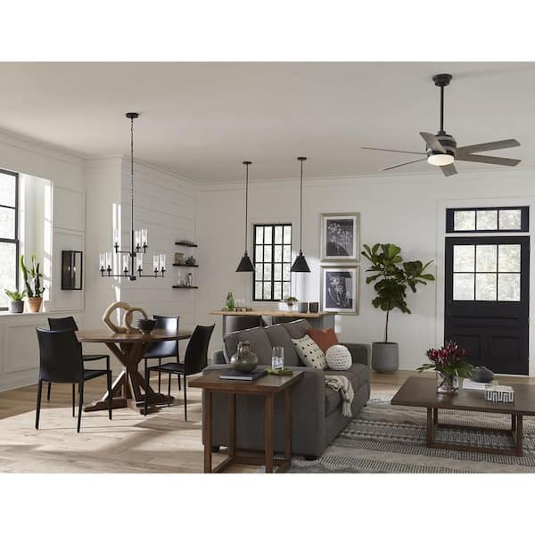 Progress Lighting Kellwyn 9-Light Matte Black Traditional Chandelier