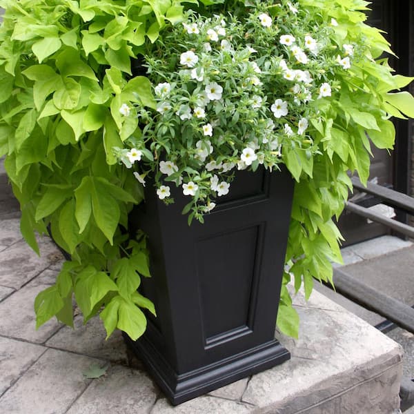 Acadia 28in Tall Planter – Mayne