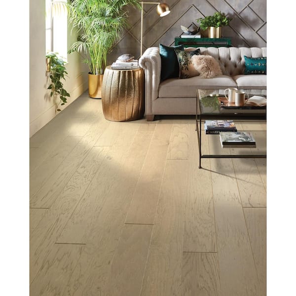 Hampshire Sandbar Hickory 3/8 in. T X 6.3 in. W Tongue and Groove Engineered Hardwood Flooring (30.48 sq.ft./case)