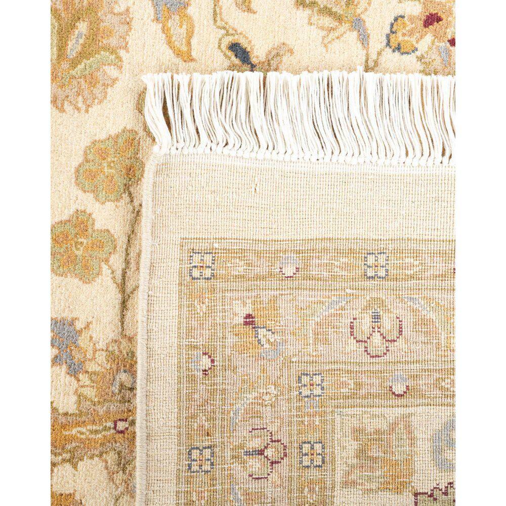 Ivory and Beige Hand-Knotted Wool Oriental 8' x 10' Rug