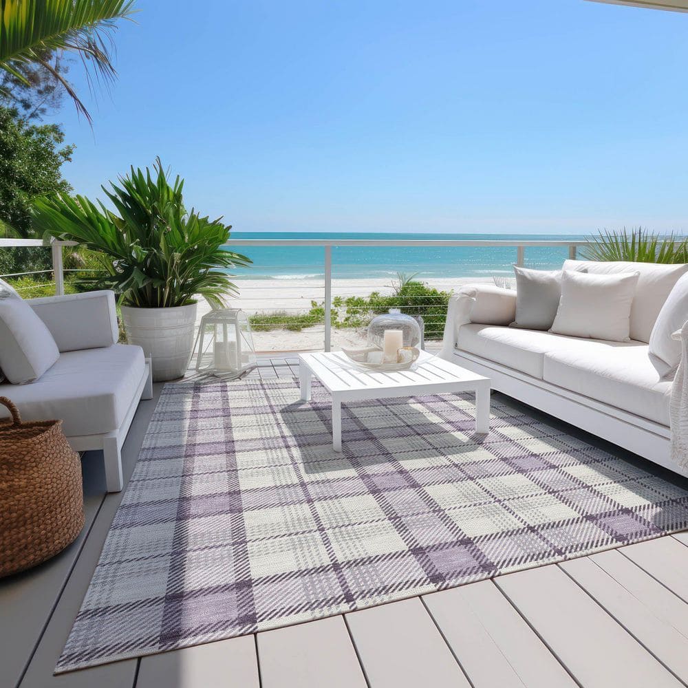 Lavender Plaid Washable Synthetic Indoor/Outdoor Rug