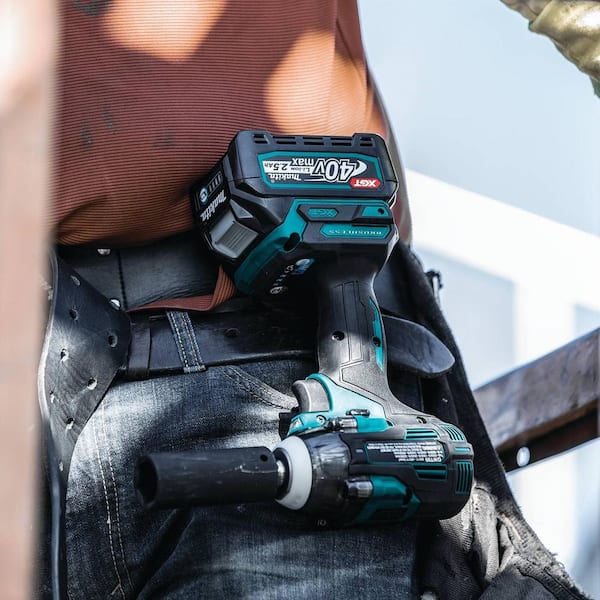 Makita 40V Max XGT Brushless Lithium-Ion 3/4-Inch Cordless 4-Speed  High-Torque Impact Wrench with Friction Ring Kit 