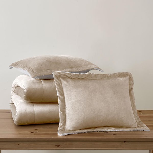 Premium Cold Weather 3-Piece Camel Reversible Micromink and Sherpa Twin Polyester Comforter Set