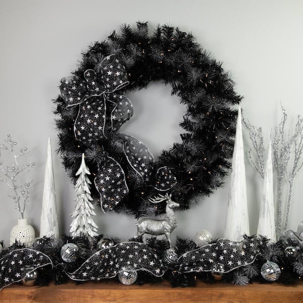 Christmas Wreath for Front Door. Black and Gold Wreath. Rustic store Holiday Wreath. Rustic Christmas Wreath. Frosted Wreath for Christmas.