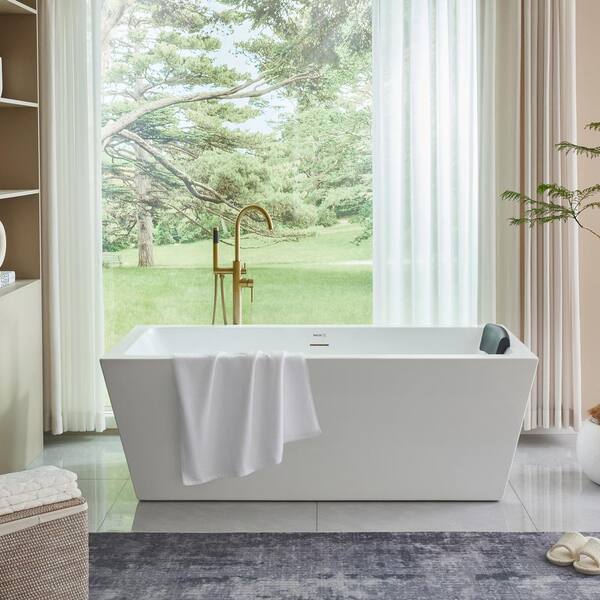 Vanity Art Tarbes 67 in. Acrylic Flatbottom Freestanding Bathtub in White/Integrated Overflow