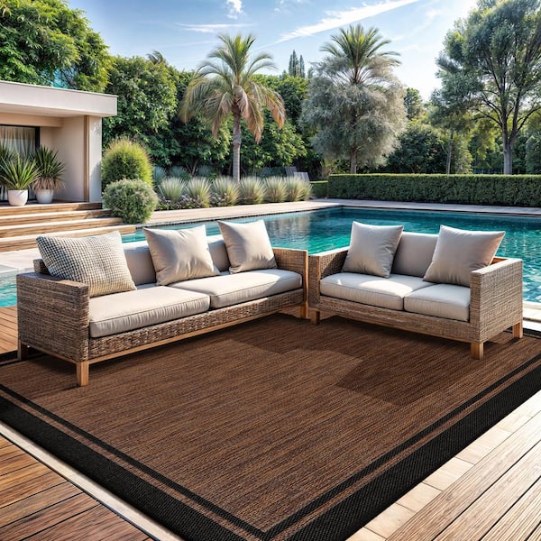 Hawaii Brown/Black 5 ft. x 7 ft. Bordered Indoor/Outdoor Area Rug