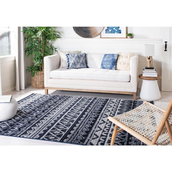 Adirondack Ivory/Navy 4 ft. x 6 ft. Geometric Area Rug