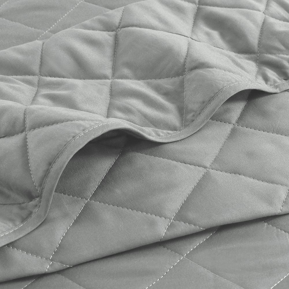 Light Grey Full Microfiber Diamond Quilted Reversible Quilt Set