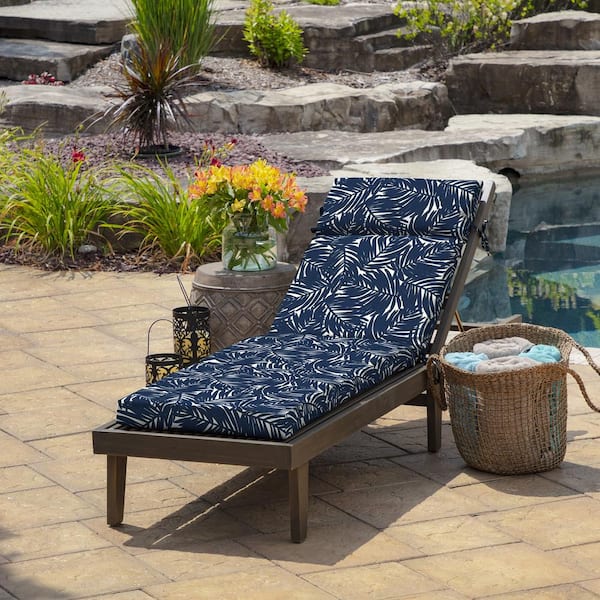 Navy chaise 2025 lounge cushion