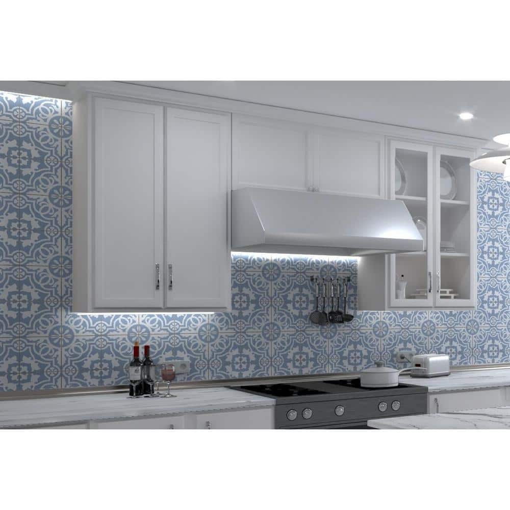 Bliss Beaux Blue and White Matte Porcelain Square Tile