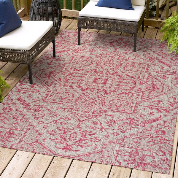 Estrella Bohemian Medallion Textured Weave Light Gray/Fuchsia 9 ft. x 12 ft. Indoor/Outdoor Area Rug
