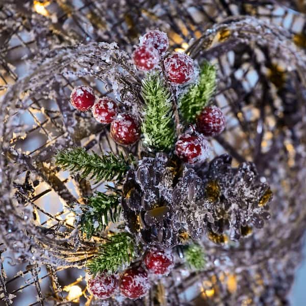 https://images.thdstatic.com/productImages/94e19755-b511-4352-b3ad-77af06f2551d/svn/home-accents-holiday-christmas-yard-decorations-21rt2112111-1d_600.jpg