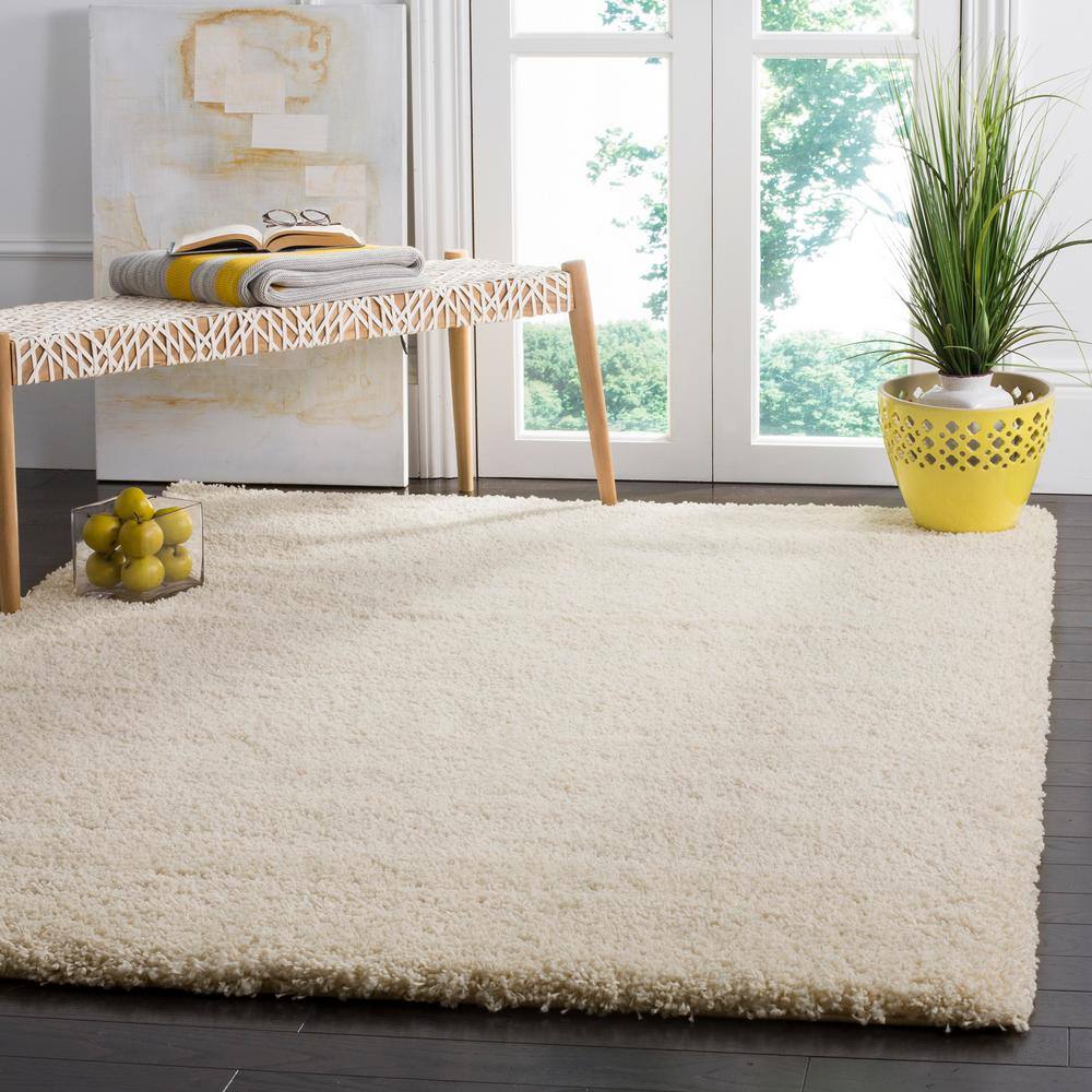 Coastal Comfort Ivory Shag Rug 5'3" x 7'6" Synthetic Blend