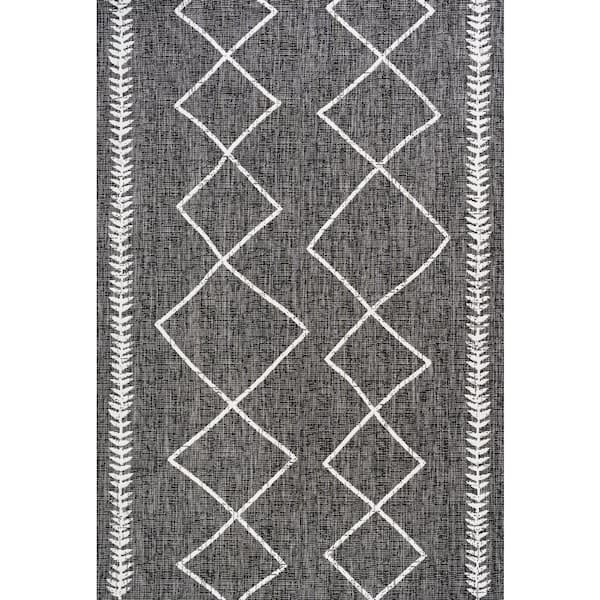 Derya Tribal Diamond Trellis Black/Ivory 5 ft. x 8 ft. Indoor/Outdoor Area Rug