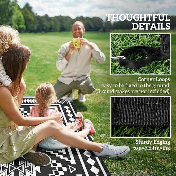 Black and White Square Patchwork 9 ft. x 18 ft. Waterproof Plastic Straw Floor Mat Large Reversible Outdoor Rug Area Rug