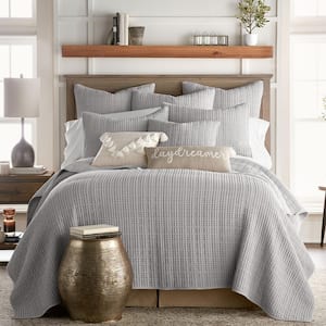 Mills Waffle Grey 3-Piece Grey Solid Cotton King/Cal King Quilt Set