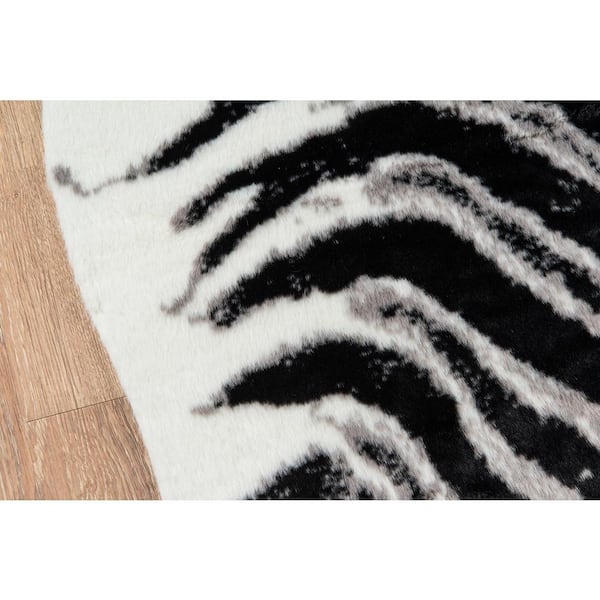 Zebra Black 5 ft. 3 in. x 7 ft. 10 in. Area Rug