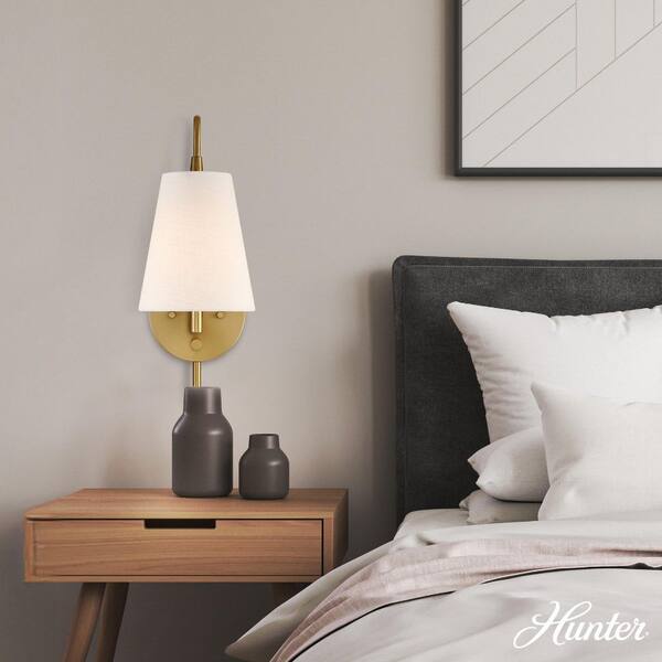 Hunter Fan Company - Hunter Valley Park 6 in. 1 Light Alturas Gold Sconce Wall Sconce with White Linen Shade