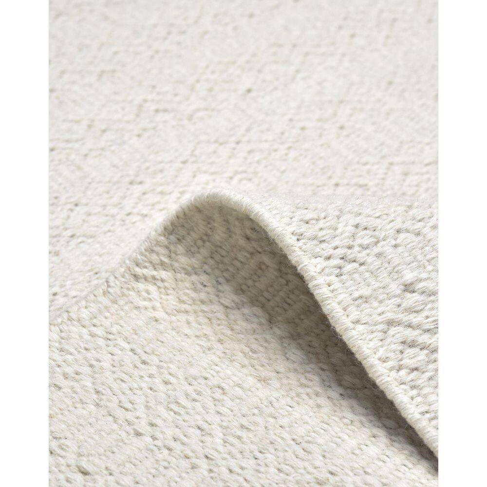 Handmade Ivory Wool 60'' x 36'' Flatweave Area Rug