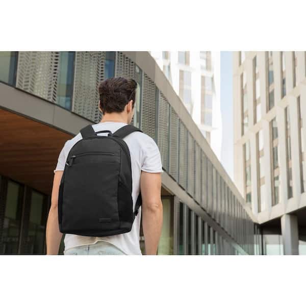 Travelon 17.5 in. H Anti-Theft Metro Black Backpack 43412-500