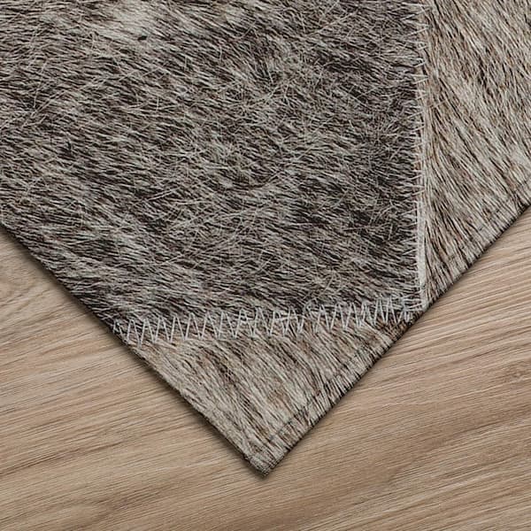 Laredo Grey 1 ft. 8 in. x 2 ft. 6 in. Indoor/Outdoor Washable Rug